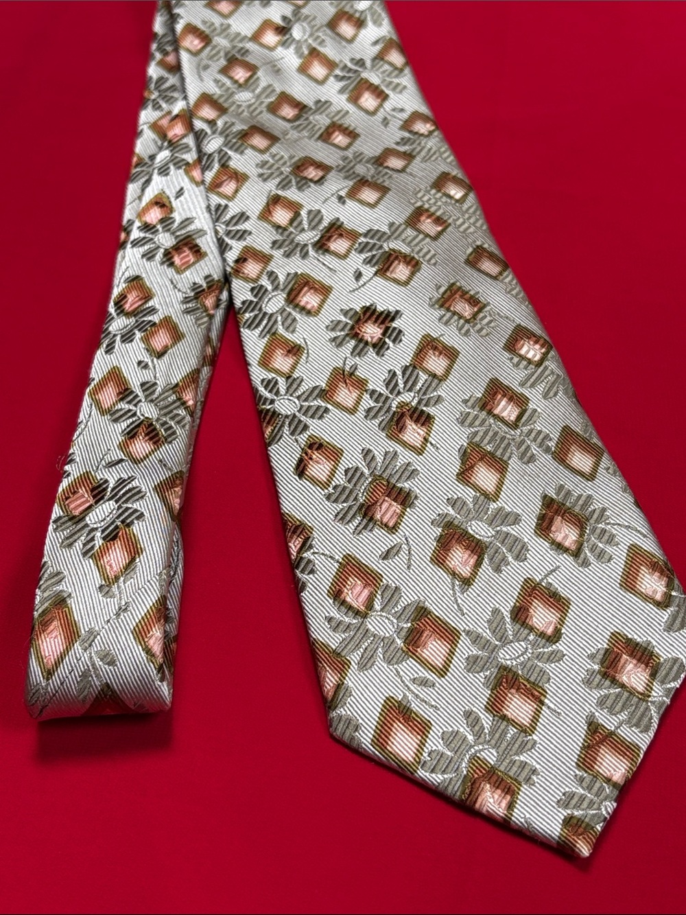 Ermenegildo ZEGNA gorgeous silk tie!!